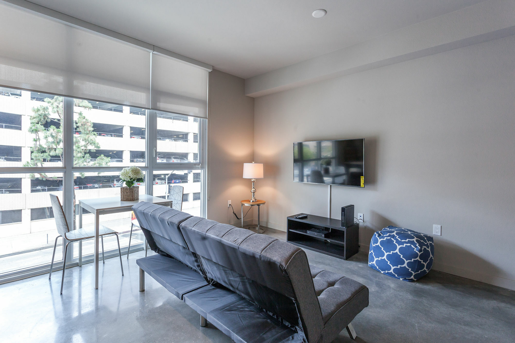 Tripbz 8th And Grand Apartamento